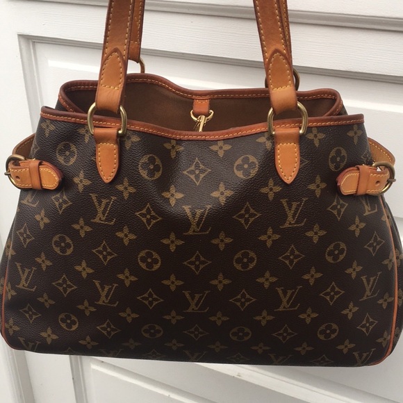 Louis Vuitton Handbags - Louis Vuitton Shoulder Bag